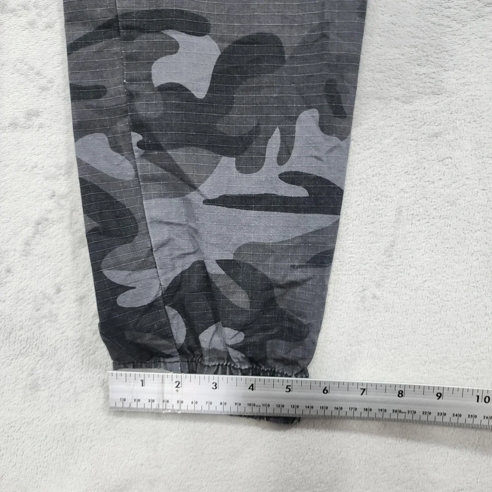 CSG Pants Mens L Gray Camo Woven Jogger Elastic Waist Pockets Casual Athletic